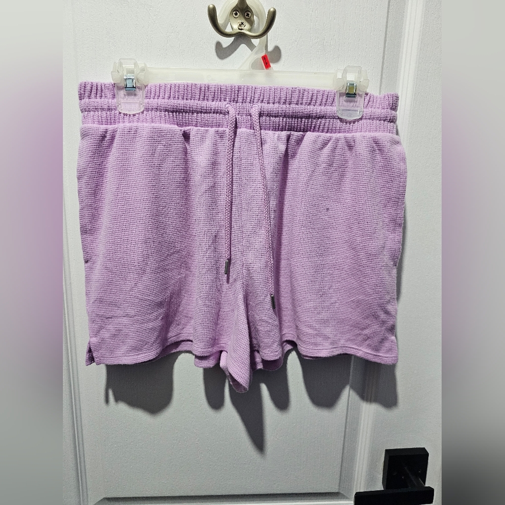 *NWT* Victoria's Secret Matching Lightweight Shorts